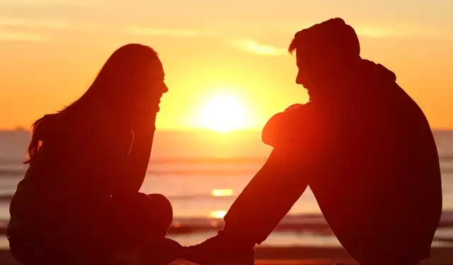 காதல் செய்வீர்!