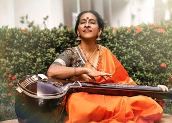 பாடகர் பாம்பே ஜெயஸ்ரீக்கு மூளையில் ரத்தக்கசிவு; லண்டன் மருத்துவமனையில் அனுமதி!