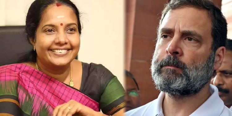 ராகுல் தகுதி நீக்கம்; சட்டப்பேரவைக்கு கருப்பு உடையில் வந்த பாஜகவின் வானதி சீனிவாசன்!