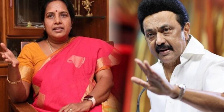 மதுவை வீடுவீடாக டோர் டெலிவரி செய்யுங்களேன் – வானதி சீனிவாசன் கலாய்!