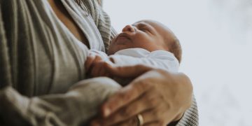 ’திருமணமெல்லாம் வேண்டாம்; குழந்தையை மற்றும் பெறுங்கள் போதும்’ – சீனா