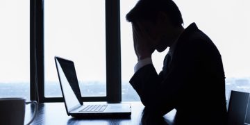 Work-Life Balance இல்லாமல் அவதிப்படும் இந்தியர்கள்; ஆய்வு தரும் அதிர்ச்சி!